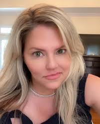 The Blue Mountain Review