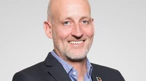 Leon Clement's Instagram, Twitter & Facebook