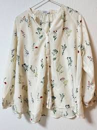 グローバルワーク さらさらリラックス ブラウス シャツ 花柄 ボタニカル｜Yahoo!フリマ（旧PayPayフリマ）