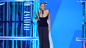 Doja Cat looks like the evolution of rap