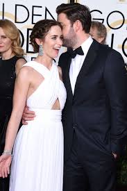Emily Blunt And John Krasinski Cutest Photos 13 Adorable Photos Of John Krasinski And Emily Blunt Emily Blun Emily Blunt John Krasinski Emily Blunt Wedding