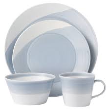 9 best dinnerware sets of 2021. Dinnerware Sets