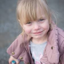 What's with Charlotte's unusual eye movements?