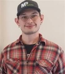 Ian Flora's Instagram, Twitter & Facebook