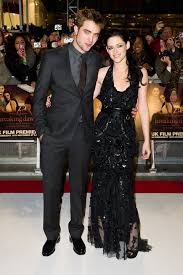 Kristen stewart and robert pattinson fell in love while filming twilight. Why Kristen Stewart Robert Pattinson Kept Their Relationship Private