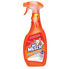 Su kuruduğunda, tortular, özellikle banyo ve mutfaklardaki cam veya seramik yüzeylerde göze çarpan lekeler kalır. Arabadaki Kirec Lekeleri