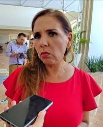 Mara, Santa Claus y la mafia del poder -