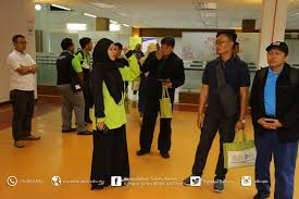 Kali pertama saya datang perpustakaan ini adalah untuk mencari buku tesis unutk assignment bmw. Perpustakaan Upsi