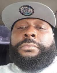 Desmond Mcdaniel's Instagram, Twitter & Facebook