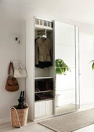 12 Idees Pour Decorer Son Entree Home Couches Living Home Furnishings