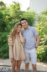 Cập nhật tin tức ngôi sao giải trí, video clip, hình ảnh những người nổi tiếng, tin hot, chuyện hậu trường, đời tư showbiz, scandal sao việt và thế giới tuần qua. Báº£o Anh Va Midu Cung Binh Luáº­n Trong Bai Viáº¿t Cá»§a Quá»'c TrÆ°á»ng