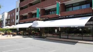 Les 5 Meilleurs Restaurants A Dampierre En Yvelines Mis A Jour Janvier 2021 Tripadvisor