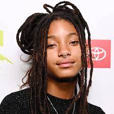 She got a young artist award for her performance. Willow Smith Popsugar Celebrity