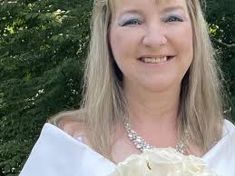 Sandra Lee Hultgren-Golino's Memorial Website