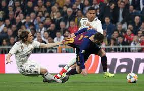 Escolha entre premium de modric barcelona da melhor qualidade. Nach Clasico Pleite Fc Barcelona Verappelt Luka Modric Goal Com