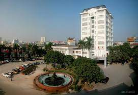Sau khi học trường này, những cựu sinh viên đạt được. Sinh Vien NghÄ© Gi Vá» TrÆ°á»ng Ä'áº¡i Há»c Kinh Táº¿ Ä'h Quá»'c Gia Ha Ná»™i Edu2review