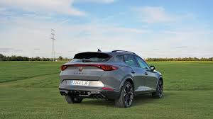 The cupra formentor is the first properly distinct model from a new performance brand. Cupra Formentor Und Leon Sportstourer Erstes Familientreffen Autonotizen