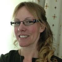 Denise Santoni's Instagram, Twitter & Facebook