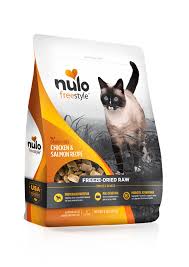 Cats should not eat raw fish of any kind. Nulo Freestyle Freeze Dried Raw For Cats Chicken