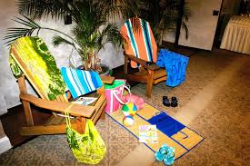Beach decor whether the ocean is right in your backyard or miles away, you can show off your beach decor with style from the tabletop to the walls. Boho Beach Theme Party Novocom Top