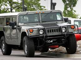 Gas Guzzling Hummer Could Make Its Comeback As An All Electric Truck Abc News