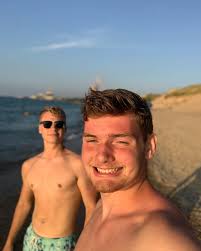 Aaron South (@aaronsouth_) · Instagram photos and Reels