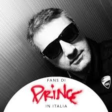 📸 Thank U Carel and Carolien dear friends of my sis Candy Dulfer 🎷 They  brought this VERY VERY special gift 🎁 to me last week at the @umbriajazz  festival in Italy