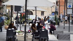 Ormai la frittata è fatta. Puglia In Zona Gialla Dall 11 Febbraio Ecco Cosa Si Potra E Non Potra Fare La Repubblica