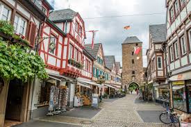 As our hotel guest, you will enjoy the following attractive special conditions. Tagesfahrt Nach Bad Neuenahr Ahrweiler Asb Koln