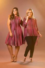 Pe olx.ro poti sa vinzi cu un anunt gratuit in orasul tau si in imprejurimile sale. Talento Moda Minas Colecao 2017 Moda Visuais Da Moda Vestuario Feminino