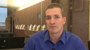 "Tirez profit de la Bourse": 3 questions à Serge Mampaey