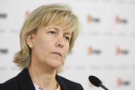 Maria Luís Albuquerque, de agente da troika a comissária europeia