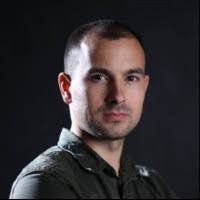 100+ perfiles de «Harangus»