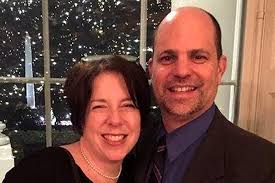 Jonathan D. Stern, journalist who wrote about his cancer diagnosis, dies at  53