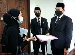 Qariah sharifah khasif (malaysia) international al quran champion 2009 sharifah khasif fadzilah bt syed mohd badiuzzaman al yahya is one of the most. The Post Hamid