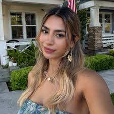 Alexia Zamora (@_alexiazamora) • Instagram photos and videos