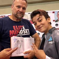 We as a community are wholeheartedly sick of these fake videos by idiots and we are very grateful that you, a symbol of the games he lies about. Ned Luke A K A Michael De Santa From Gta V Dying Inside While Meeting Fans Of The Game Album On Imgur