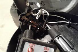 Oleh kerana cerek tidak berfungsi lama, pemadaman tidak akan berlaku. Pembaikan Cerek Elektrik Buat Diri Bengkel Diy