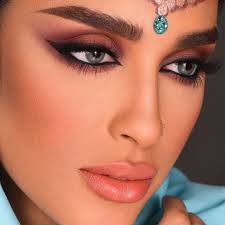 Masooma Jalil Hashim On Instagram Aladdin Maccosmeticsmiddleeast I Used Full Aladdin Collection From Maccosmeticsmiddleeast To Get This Look Photography