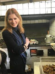 Melissa Clark S Nose To Tail Cooking In Rome Elizabeth Minchilli Melissa Clark New York Times Cooking Cooking