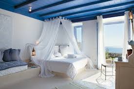 25 canopy beds that will give you major bedroom envy. 33 Cool Hotel Style Bedroom Design Ideas Digsdigs