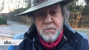 Uetersen: Rundgang zu den elf Stolpersteinen der Stadt