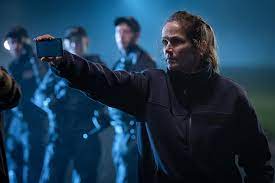 Ne manquez pas l'occasion de visionner l'intégralité de la saison 1 de la série years and years en streaming français. Will There Be A Years And Years Season 2 Russell T Davies Reveals If We Ll Ever Get Answers After That Cliffhanger Hello