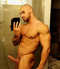 TW Pornstars - Axel Reed. Twitter. Petite photo post tournage. 10:41 AM -  15 Dec 2020