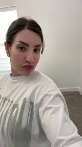 Tanisha Sam's Instagram, Twitter & Facebook