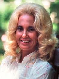 Tammy wynette verdient den titel der first lady der country musik in vielerlei hinsicht. 30 Funeral Of Tammy Wynett Ideas Tammy Wynette Tammy Country Music
