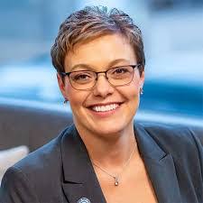 Carrie Luk's Instagram, Twitter & Facebook