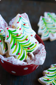 Painted Christmas Tree Cookies Inspired By Sur La Table Dishes Christmas Tree Cookies Christmas Cookies Decorated Xmas Cookies
