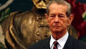 Sicriul cu trupul neînsuflețit al majestății sale va fi scos de la reședința din aubonne și dus la lausanne, potrivit corespondentului antena 3 trimis în elveția, sabina iosub. Regele Mihai A Murit Realitatea DorohoianÄ