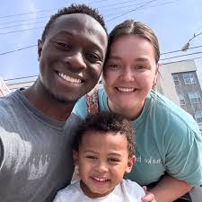 READ THIS 'TIL THE END — I promise it's worth it. 🫂 Nothing warms the  heart like family. And even more real is the gift of Christ — the God who  came